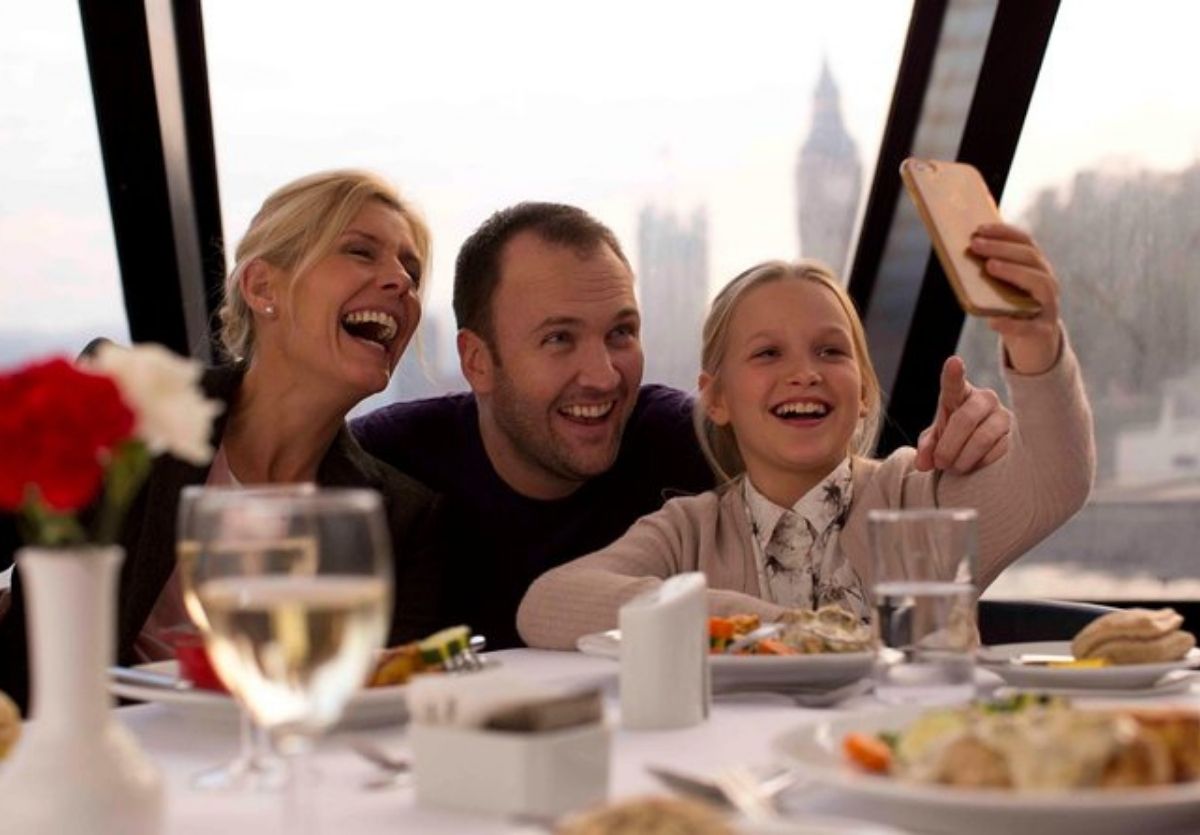 Crociera con Pranzo sul Tamigi